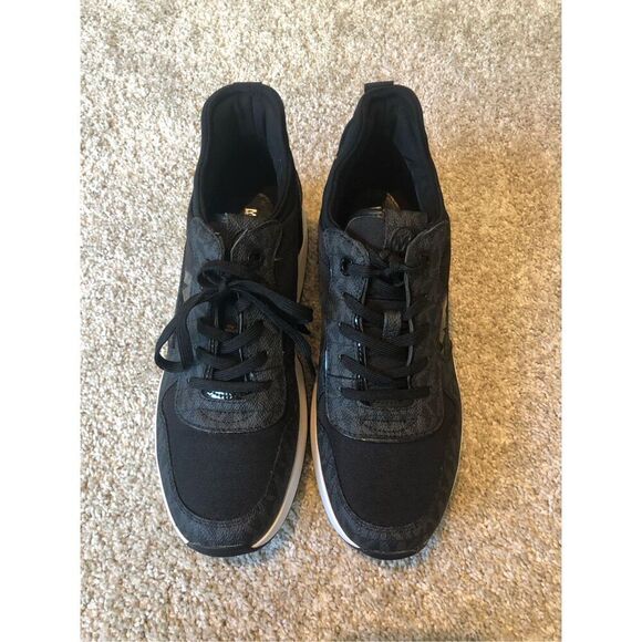 Michael Michael Kors Women’s Black Platform Lace Up Sneakers Size 9.5 NWT - Picture 2 of 11